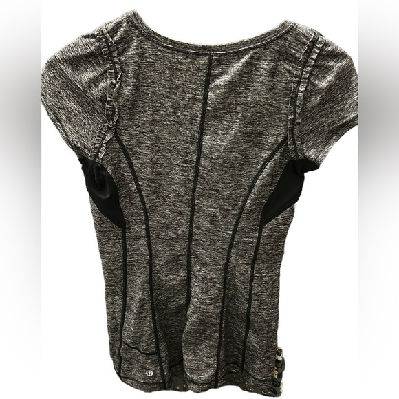 Lululemon Run: Full Tilt Short Sleeve in Heathered Black - Picture 3 of 4